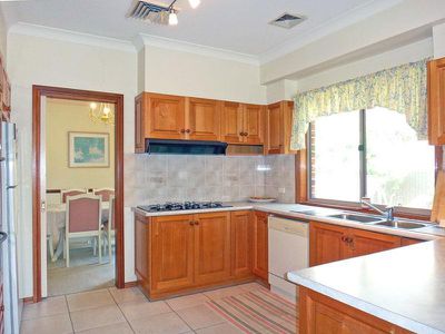 285 Rowe Street, Eastwood