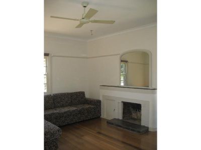 1 Airey Avenue, Manifold Heights