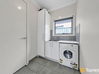 15 Natural Drive, Craigieburn