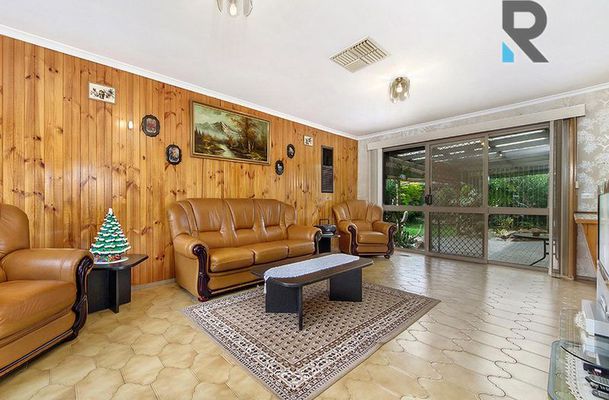77 Langdon Crescent, Craigieburn