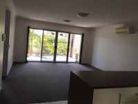 4 / 65 John Street, Redcliffe
