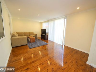 8 Alice Street, Padstow