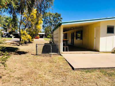 16 Mackenzie Drive, Moranbah