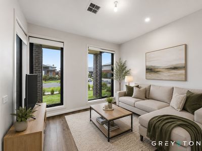 5 Meyer Crescent, Clyde North