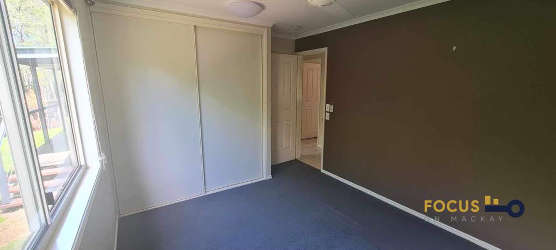 93 West Street, Sarina