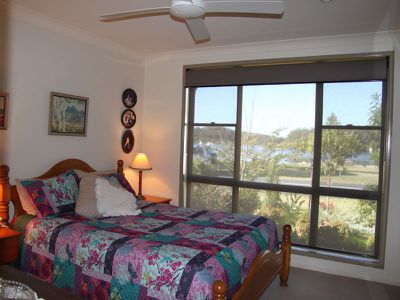 88 Elizabeth Parade, Forster