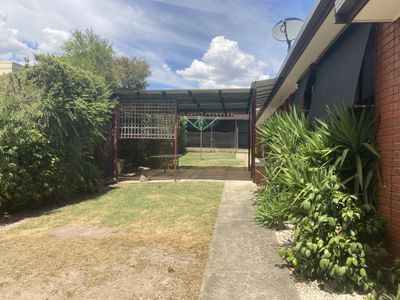 33 Allambee Avenue, Grovedale