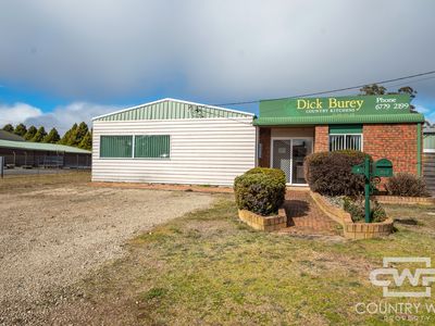 2 Coventry Street, Guyra