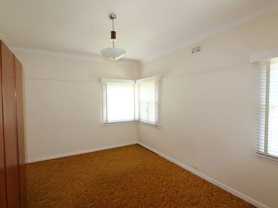 35 Holden Avenue, Rippleside