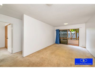 1 / 4 Augustus Street, Toowong