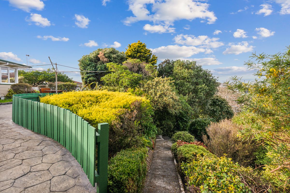 8 Francis Road, Paraparaumu Beach