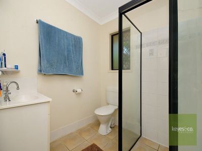 52 Estuary Parade, Douglas