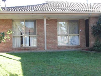 1 / 17 Westminster Drive, Werribee