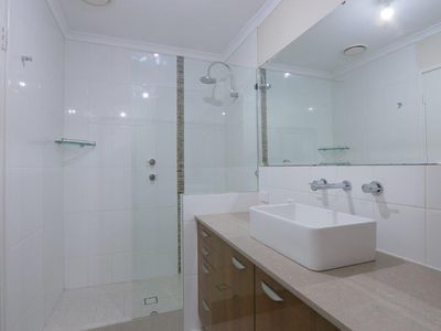 7 / 116 Mounts Bay Road, Perth