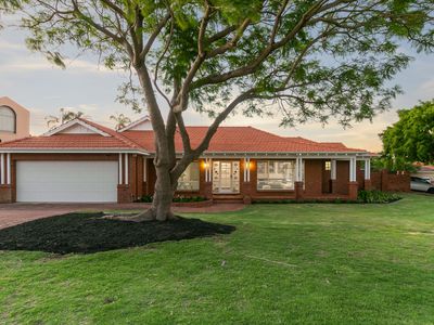 2 Craig Place, Winthrop