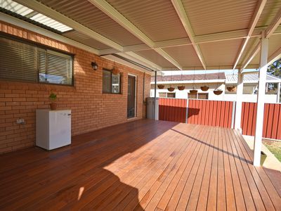 29 Brigalow Avenue, Dubbo