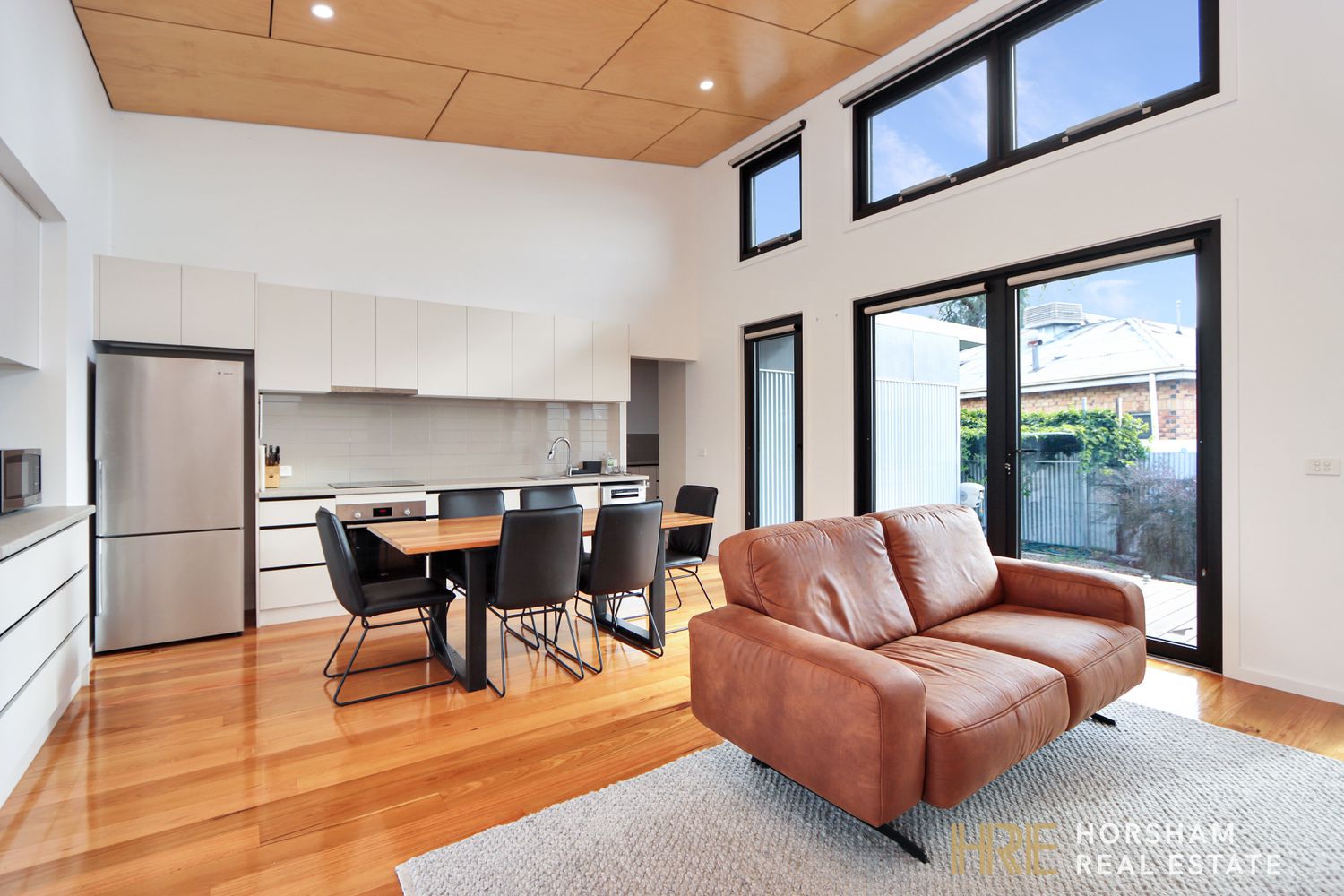 2 / 24 Begg Street, Horsham