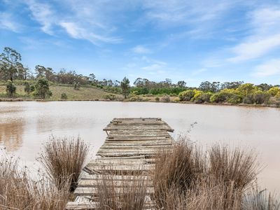 175 Chamberlain Road, Heathcote