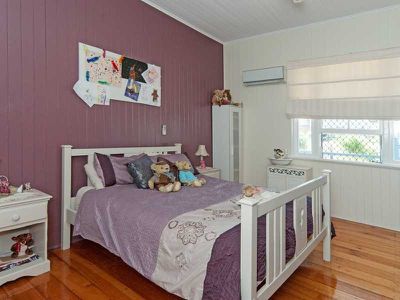 17 Pemberton Street, Booval