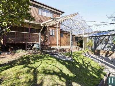 33 Churchill Avenue, Tullamarine