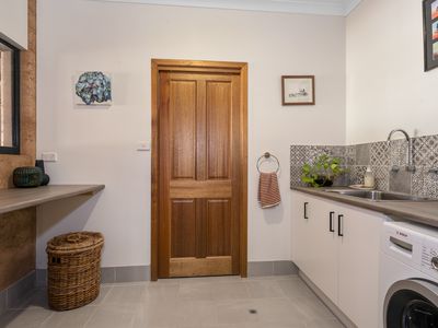 3 Emery Close, Broadwood