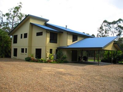 27 Lakeside Drive, Cooroibah