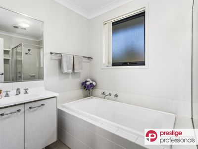 3 / 6 Parkwood Road, Holsworthy