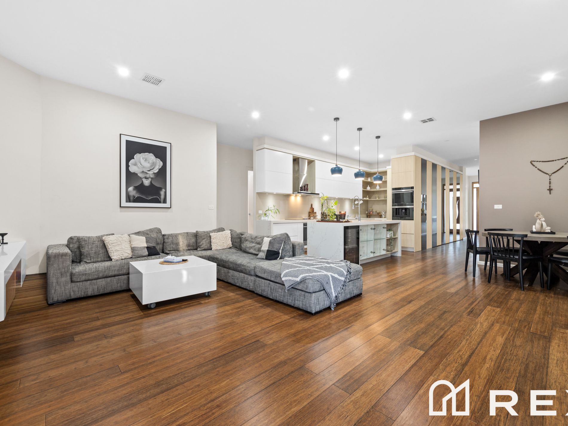 9 Springleaf Avenue, Clyde North