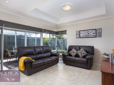 15 Harman Place, Aveley