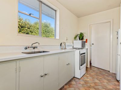 2 / 15 Dovedale Avenue, Ilam