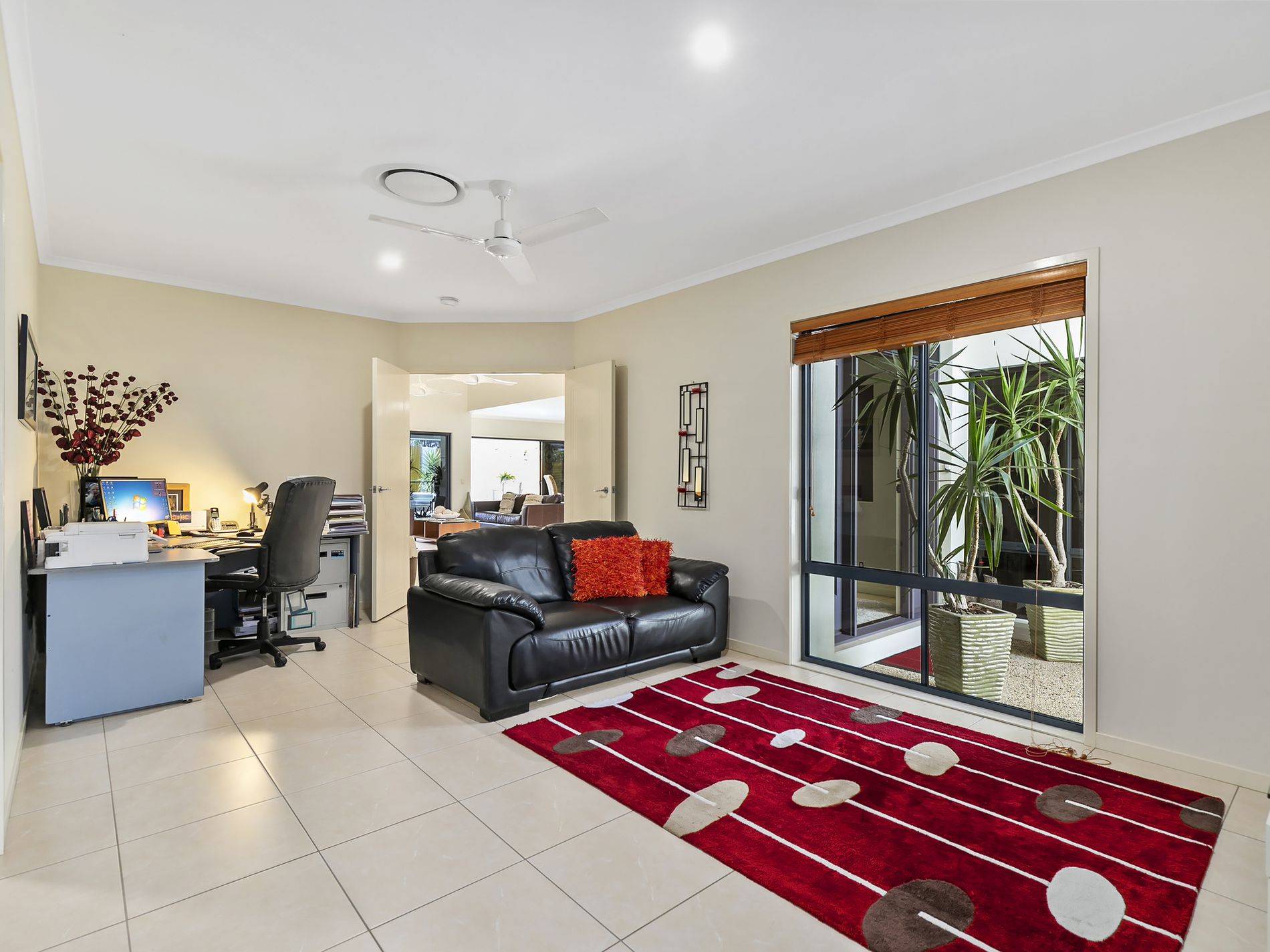 10 Maddens Crescent, Peregian Springs