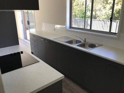 2 / 11 Trinity Point Drive, Morisset Park