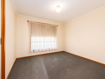 9 Nightingale Close, Mooroopna
