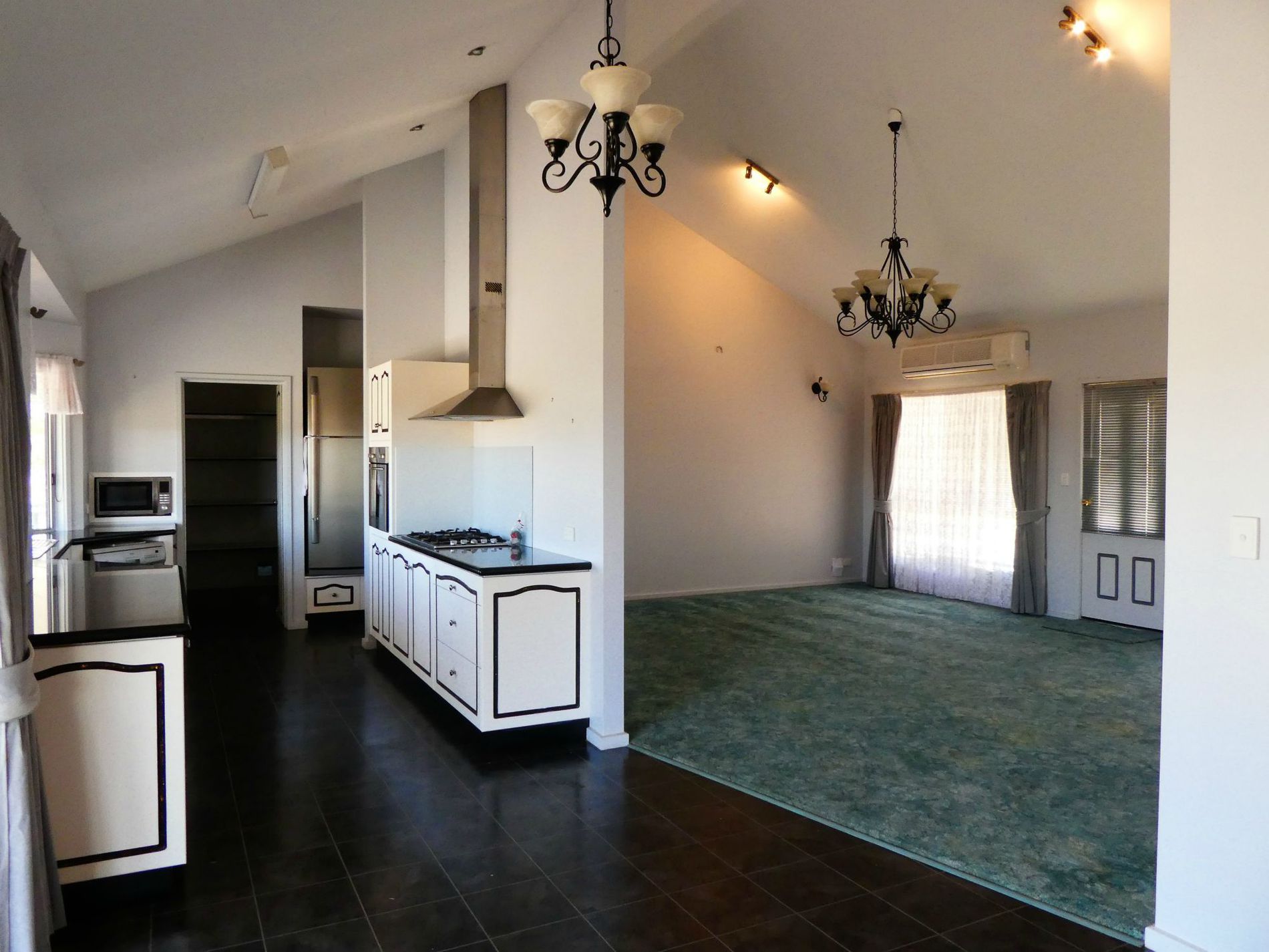 220 Tarcombe Road, Seymour