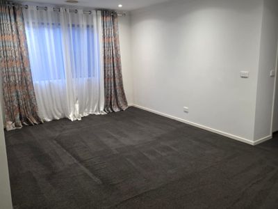 6 Chancellor Avenue, Werribee