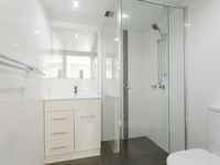 32-42 Beach Parade, Surfers Paradise