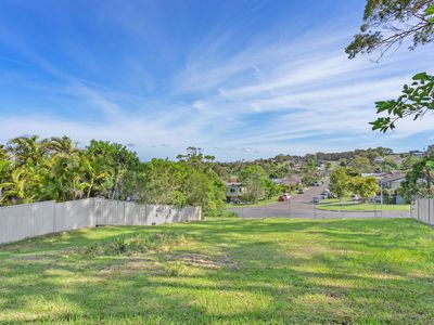 6 Anglers Avenue, Forster