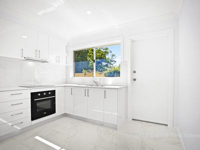 25 & 25A Adelphi Crescent, Doonside