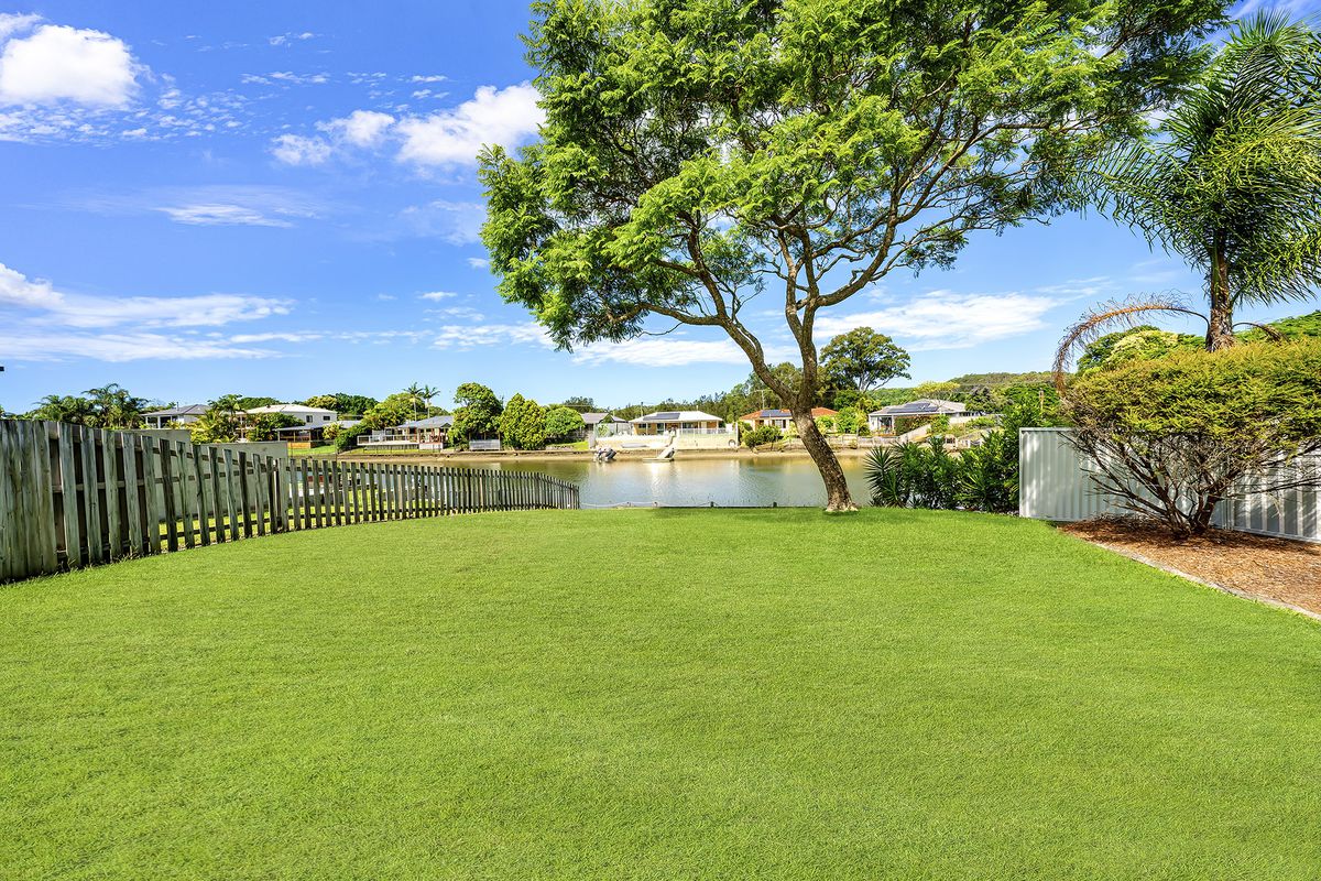 5 Mast Court, Currumbin Waters