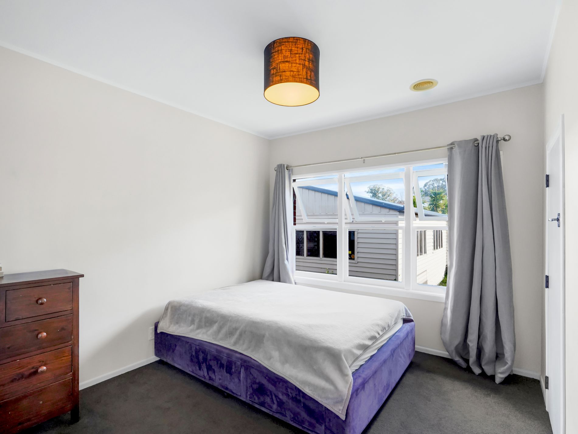 35 Hinton Avenue, Forest Lake