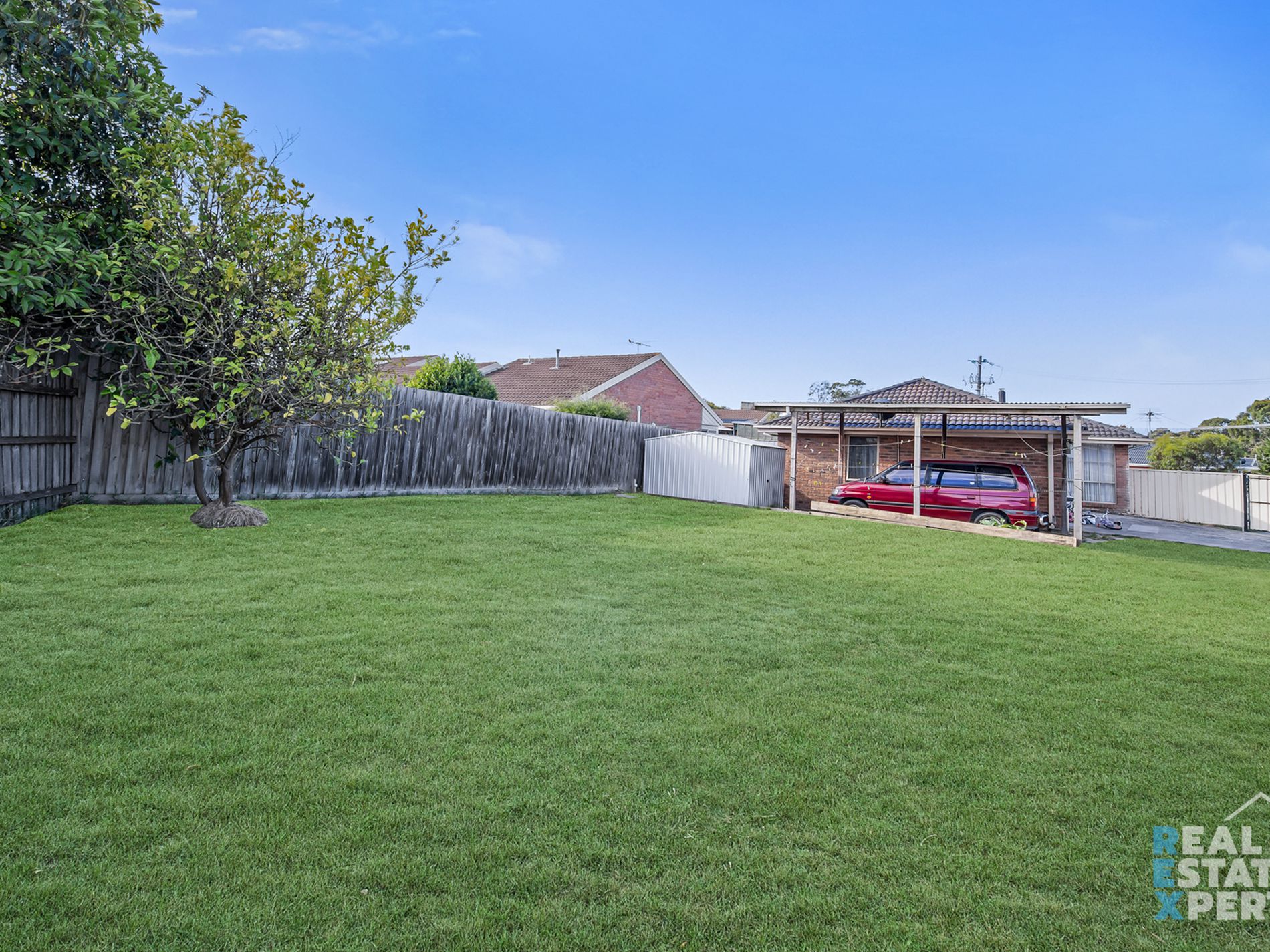 44 Coral Drive, Hampton Park