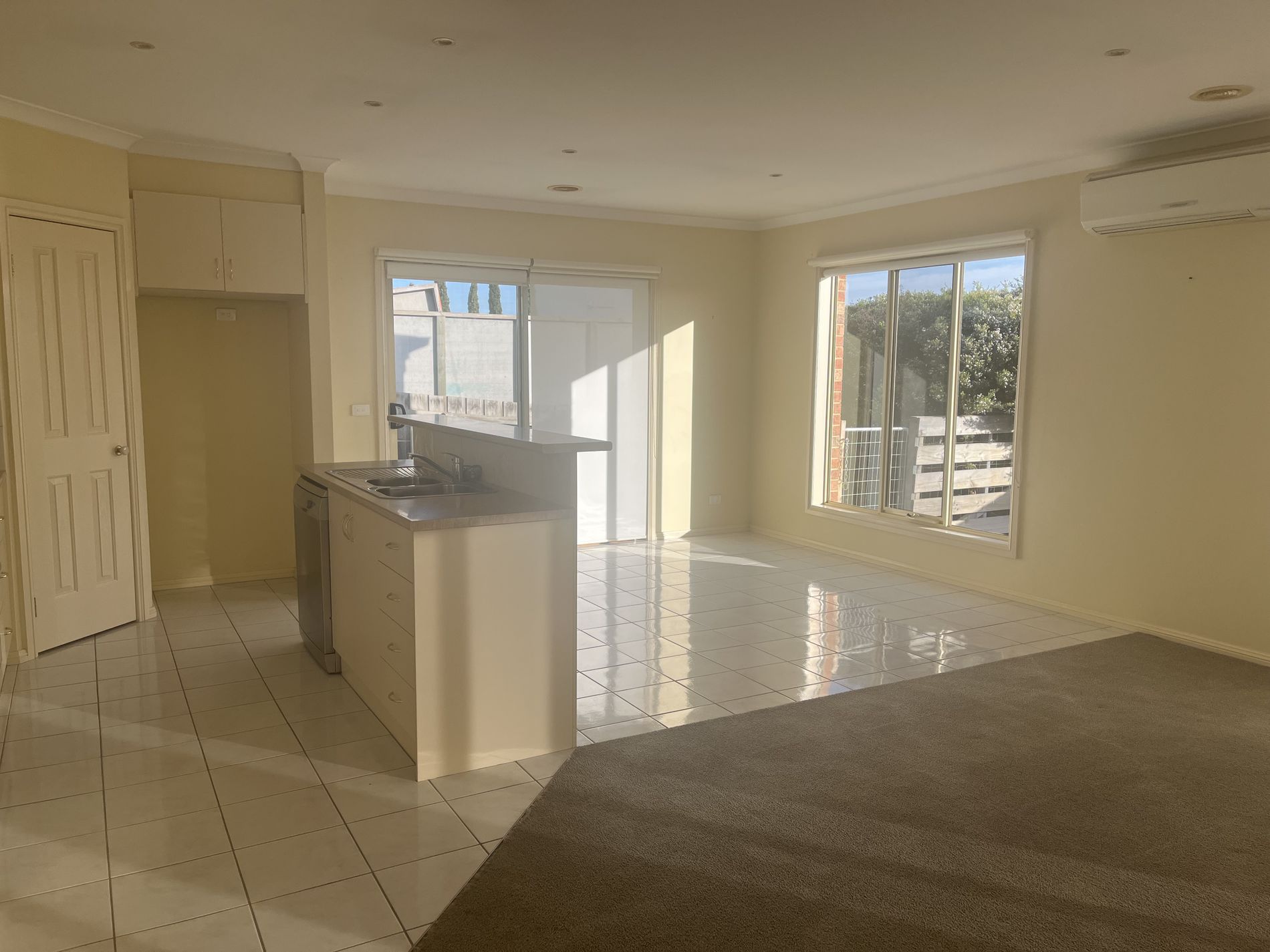 2 / 86 Rossack Drive, Waurn Ponds