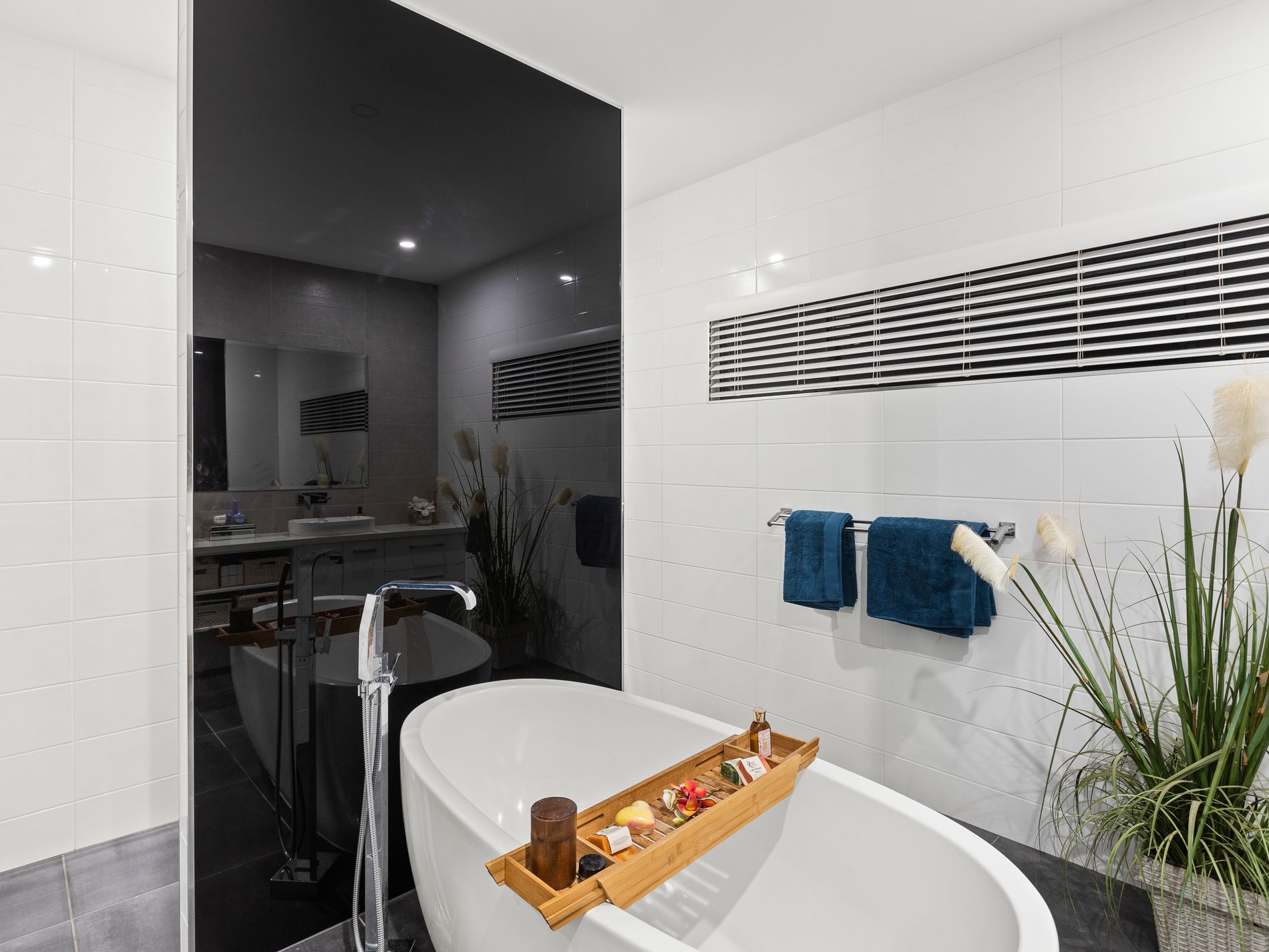 6 Hatoyama View, Bilingurr