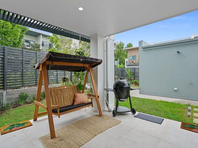 1037 / 154 Musgrave Avenue, Southport