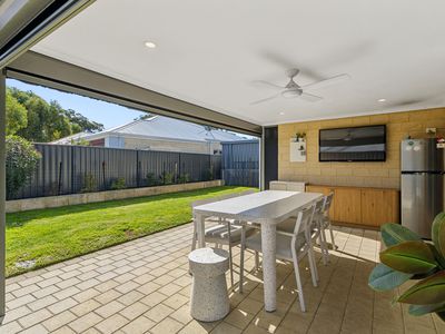 16 Pebley Way, Aveley