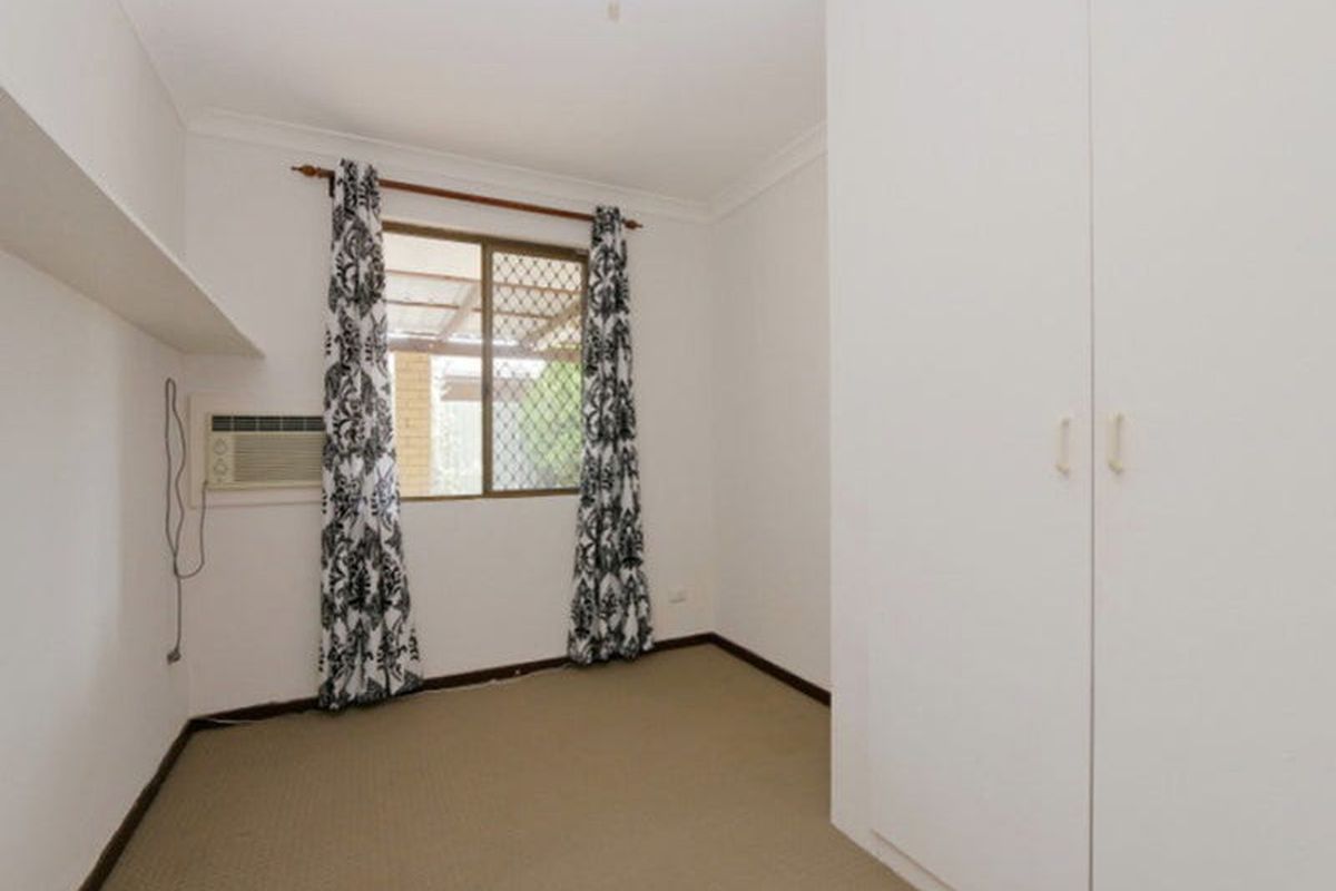 10 Ullswater Place, Balga