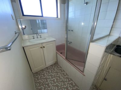 4 / 315 Blackshaws Road, Altona North