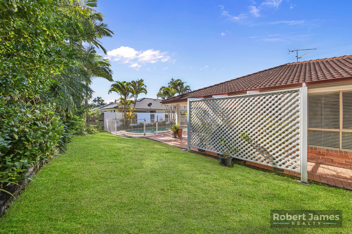 13 Dun Street, Tewantin