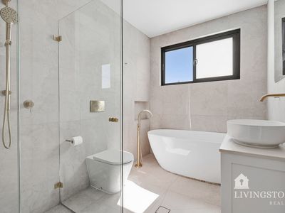74 Naomi Street South, Winston Hills