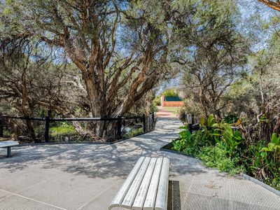 37 Millot Vista, Caversham